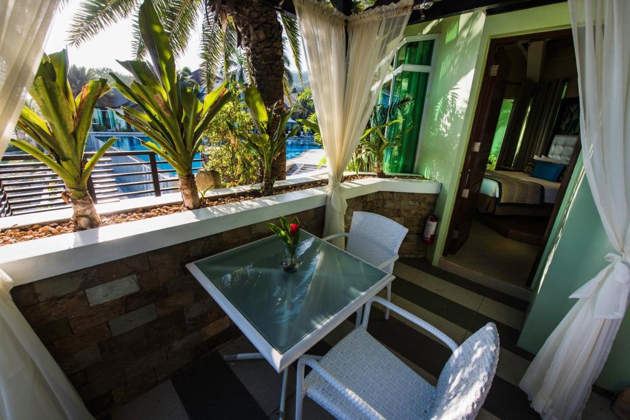 Acuatico Beach Resort & Hotel Inc. 산 후안 외부 사진